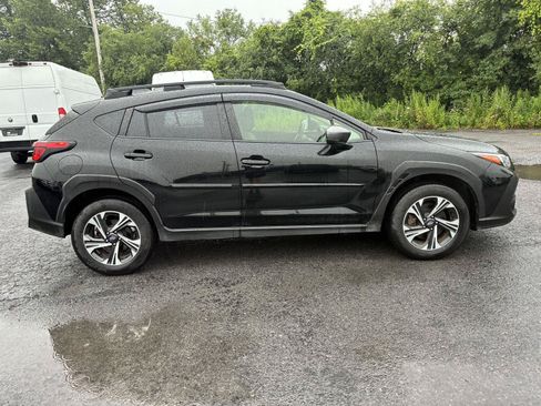 Used 2024 Subaru Crosstrek 2.0i Premium AWD/4WD image 8