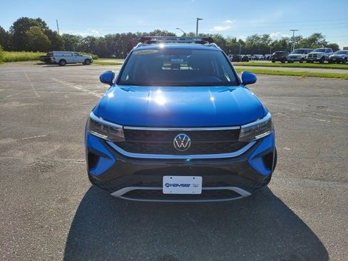 Used 2022 Volkswagen Taos SE image 15