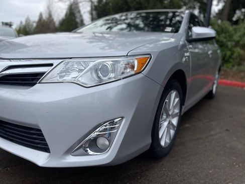 Used 2012 Toyota Camry XLE image 8