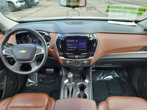 Used 2020 Chevrolet Traverse High Country w/ LPO, Floor Liner Package AWD/4WD image 11