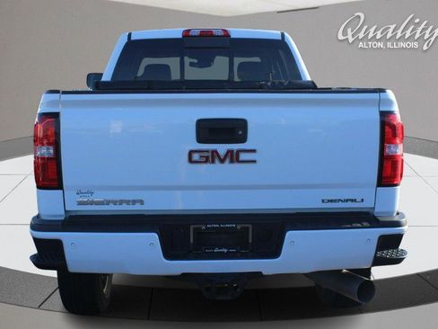 Used 2019 GMC Sierra 2500 Denali w/ Duramax Plus Package image 5