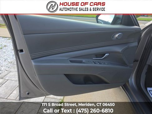 Used 2023 Hyundai Elantra SEL w/ Convenience Package FWD image 42
