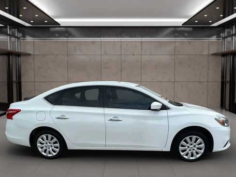 Used 2017 Nissan Sentra SV FWD image 14