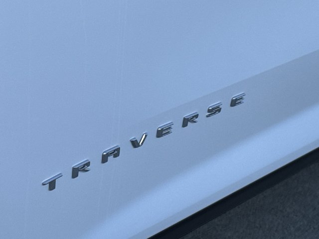 Used 2026 Chevrolet Traverse LT w/ Driver Confidence Package FWD image 33
