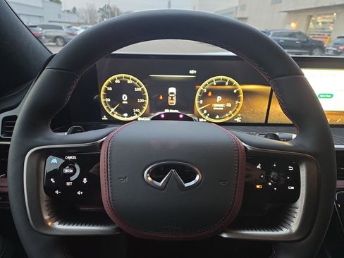 New 2026 INFINITI QX80 Autograph w/ Premium Cargo Package image 10