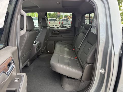 New 2026 GMC Sierra 1500 SLT w/ SLT Premium Plus Package AWD/4WD image 19
