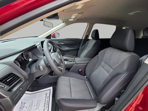 New 2026 Nissan Rogue SV image 18