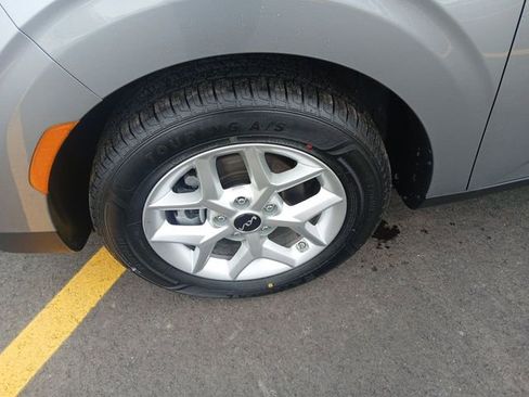 Certified 2025 Kia Soul LX w/ LX Technology Package image 10