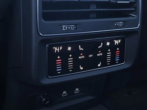 New 2026 Audi Q8 Premium Plus image 19