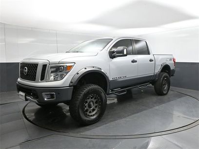 Used 2018 Nissan Titan PRO-4X w/ Pro-4x Convenience Package