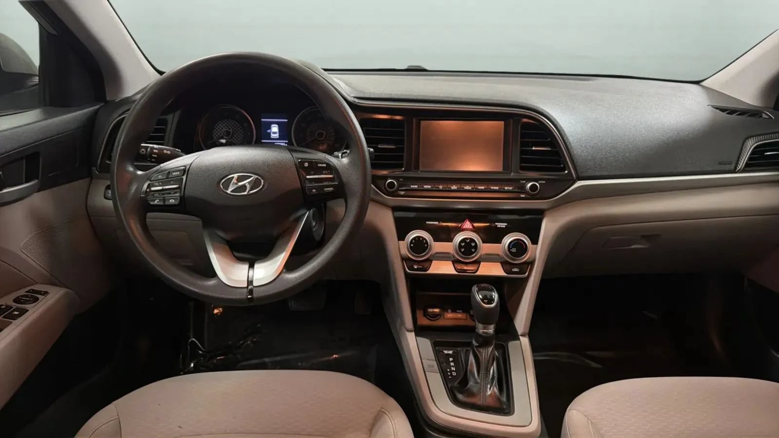 Used 2019 Hyundai Elantra SEL FWD image 11