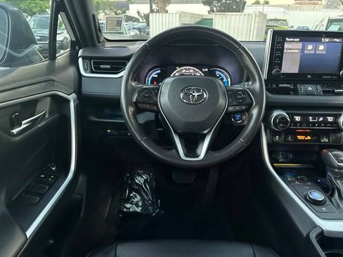 Used 2020 Toyota RAV4 XSE AWD/4WD image 34