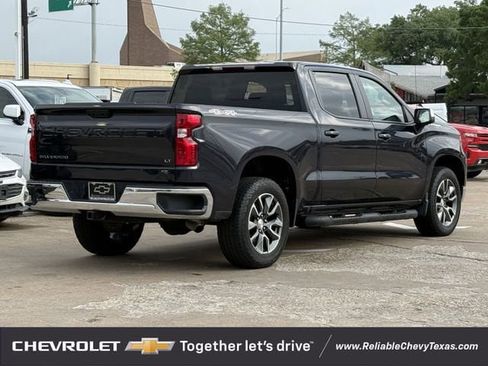 Used 2023 Chevrolet Silverado 1500 LT AWD/4WD image 6