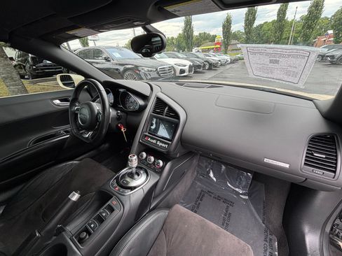 Used 2014 Audi R8 V8 AWD/4WD image 23