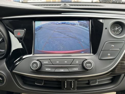 Used 2020 Buick Envision Preferred image 17