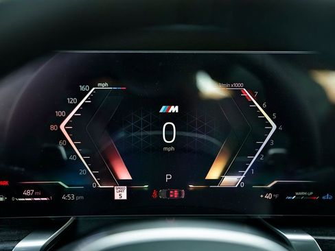 New 2026 BMW 740i w/ Executive Package image 34