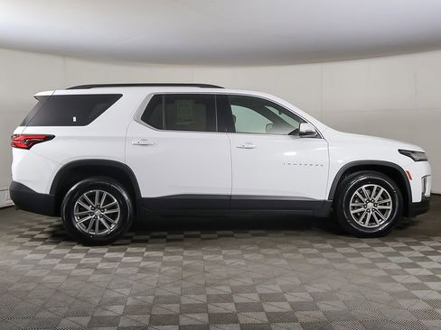 Used 2023 Chevrolet Traverse LT AWD/4WD image 18