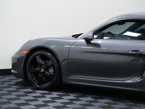 Used 2016 Porsche Cayman RWD image 19