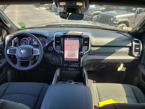 New 2026 RAM 3500 Big Horn AWD/4WD image 11