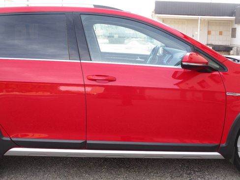 Used 2018 Volkswagen Golf Alltrack SE image 49