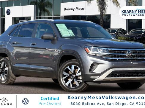 Used 2022 Volkswagen Atlas Cross Sport SE image 1