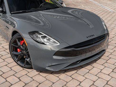 New 2025 Karma Revero Luxury RWD image 8