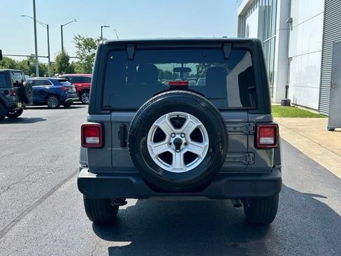 Used 2021 Jeep Wrangler Sport AWD/4WD image 5