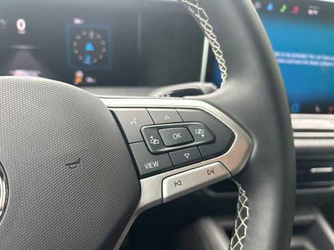 Certified 2025 Volkswagen Tiguan S FWD image 23
