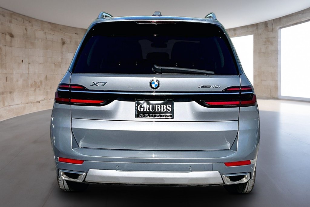 Used 2024 BMW X7 xDrive40i AWD/4WD image 5