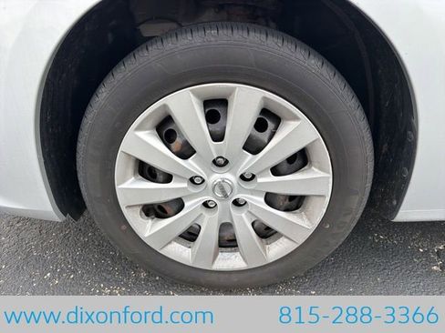 Used 2018 Nissan Sentra S FWD image 11