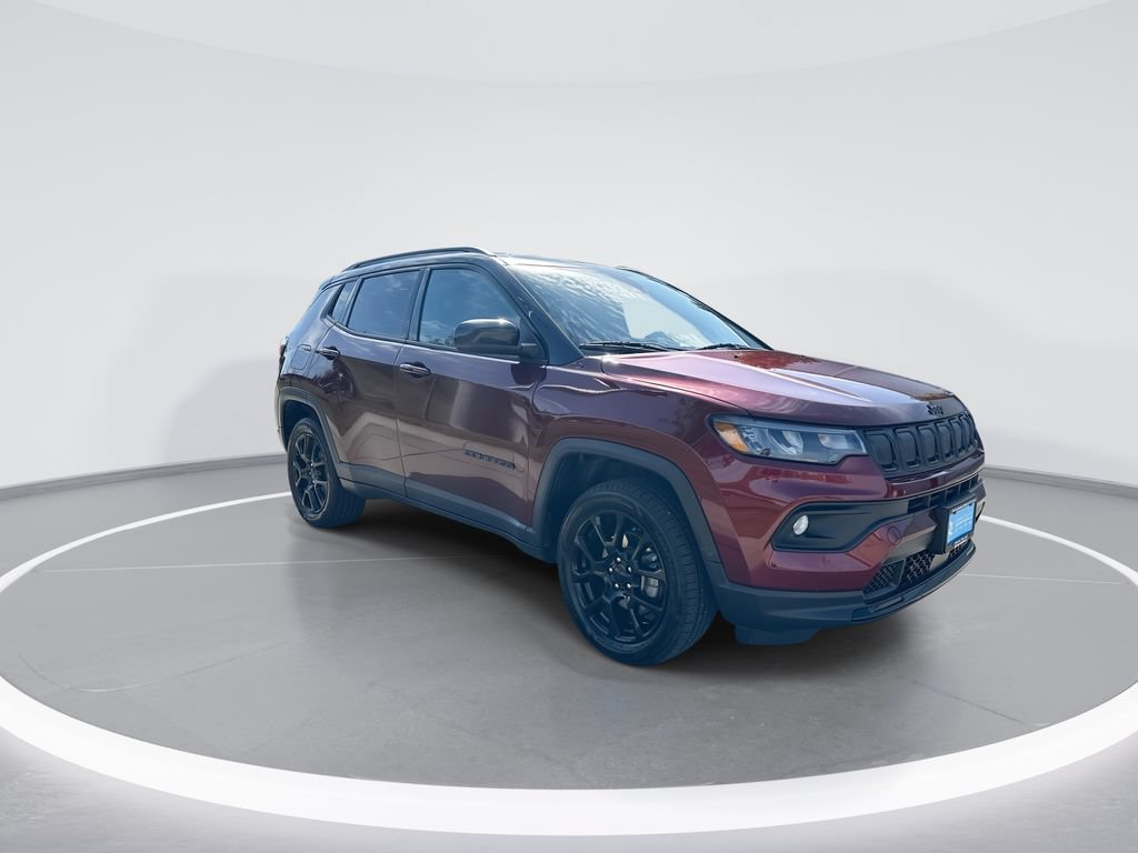 Used 2022 Jeep Compass Latitude w/ Convenience Group AWD/4WD image 2