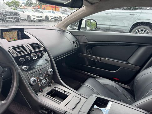 Used 2015 Aston Martin V8 Vantage GT RWD image 24