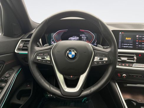 Used 2019 BMW 330i xDrive Sedan w/ Premium Package image 12