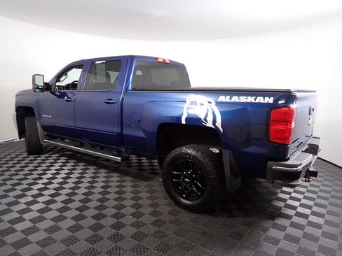 Used 2017 Chevrolet Silverado 2500 LT AWD/4WD image 12