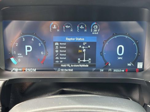 Used 2025 Ford F150 Raptor AWD/4WD image 19
