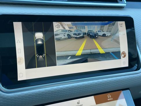 Used 2022 Land Rover Range Rover Velar R-Dynamic S image 19