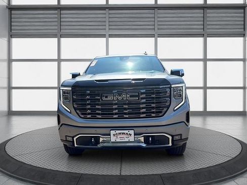 Used 2026 GMC Sierra 1500 Denali Ultimate AWD/4WD image 9