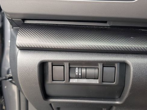 Used 2024 Subaru Crosstrek 2.0i Premium image 29