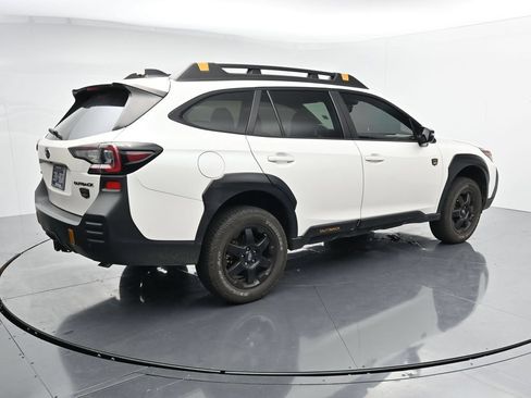 Used 2022 Subaru Outback Wilderness AWD/4WD image 8