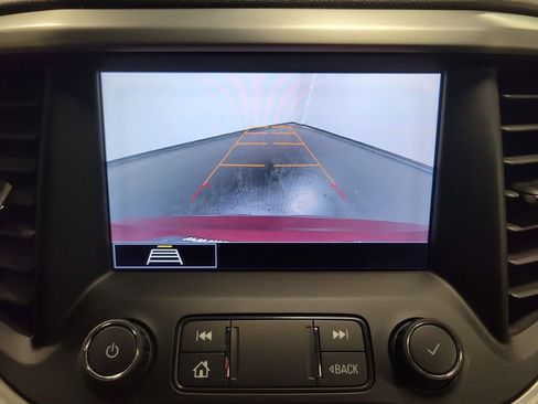 Used 2020 GMC Acadia SLT image 20