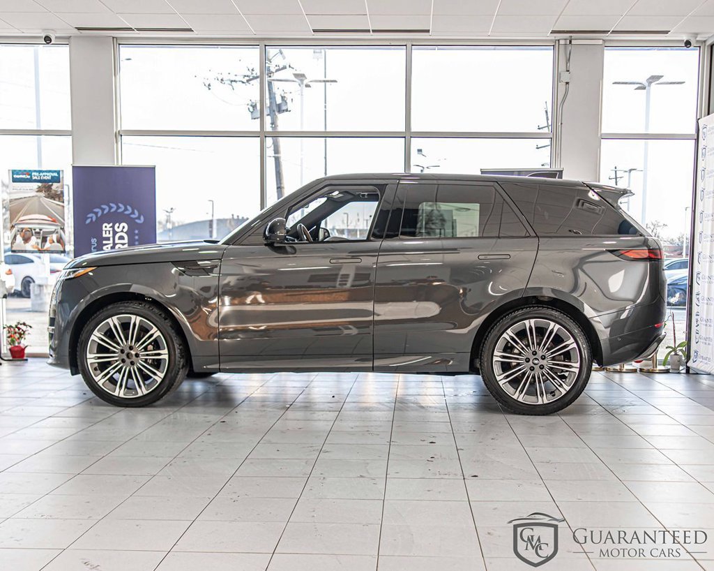 Used 2024 Land Rover Range Rover Sport Dynamic SE AWD/4WD image 6