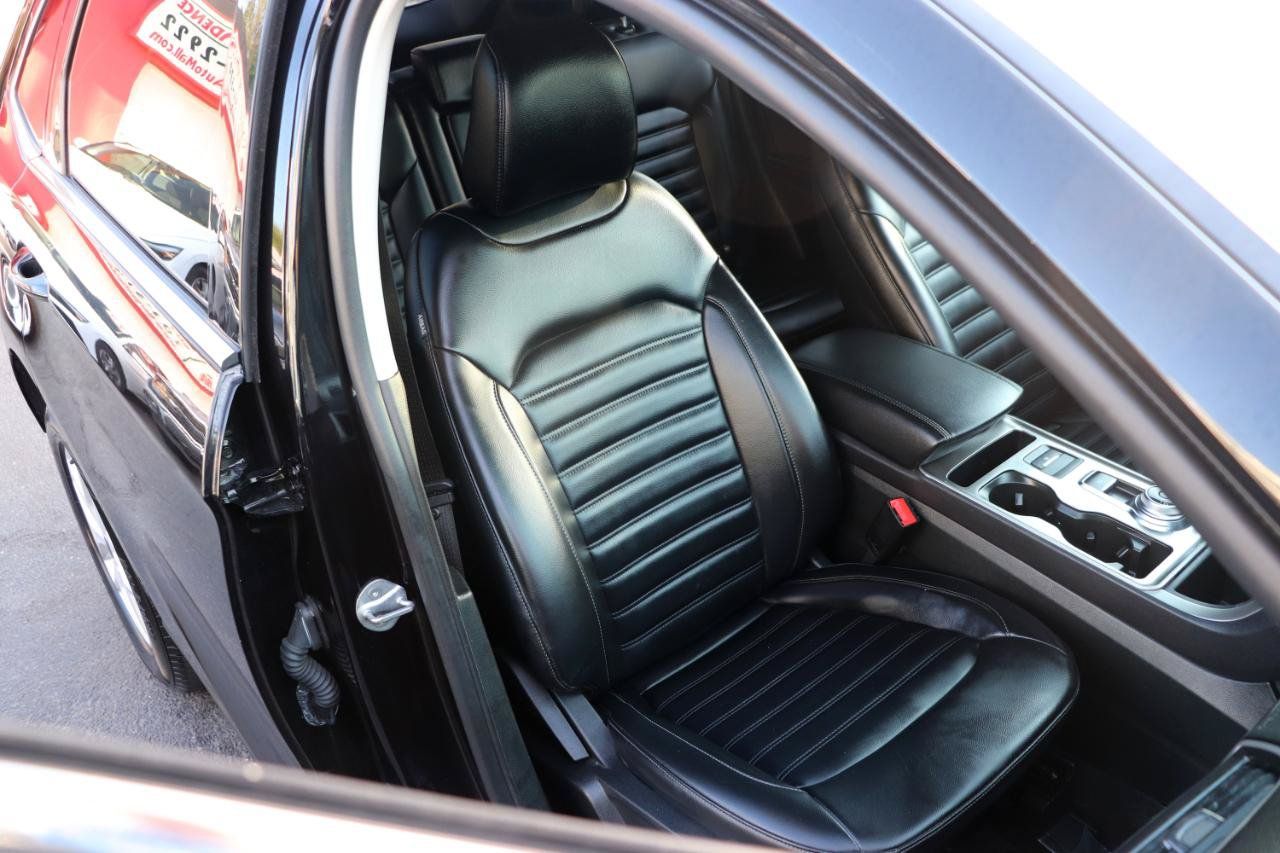Used 2024 Ford Edge SEL AWD/4WD image 14