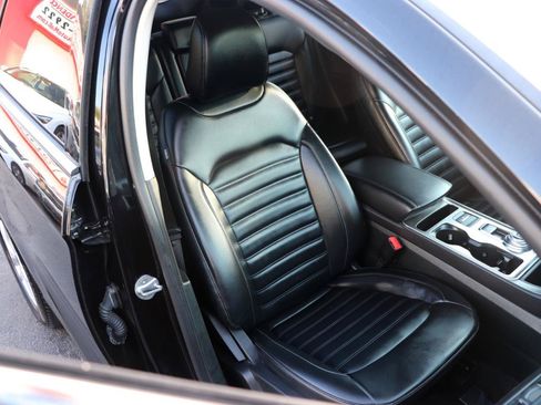 Used 2024 Ford Edge SEL AWD/4WD image 14