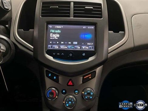 Used 2016 Chevrolet Sonic LT image 40