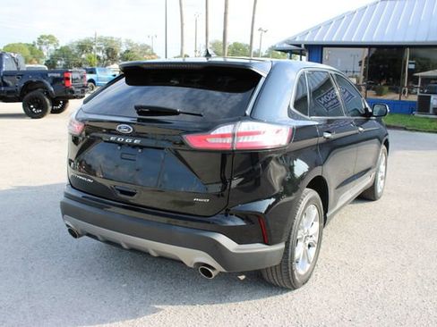 Used 2024 Ford Edge Titanium AWD/4WD image 10