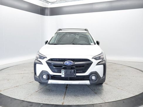 Used 2024 Subaru Outback Limited AWD/4WD image 11