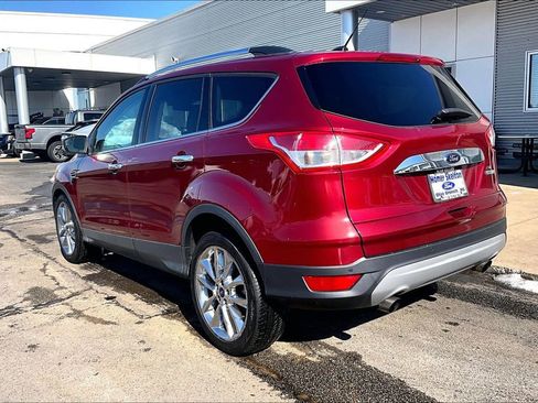 Used 2015 Ford Escape SE w/ SE Chrome Package image 3