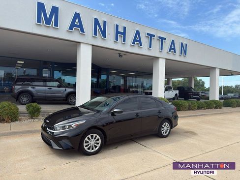 Used 2024 Kia Forte LX FWD image 1