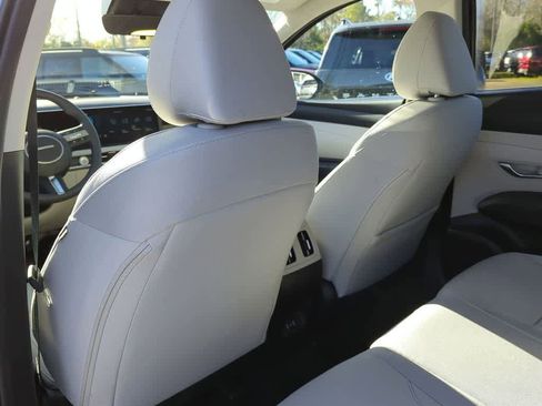 New 2026 Hyundai Tucson SEL FWD image 18
