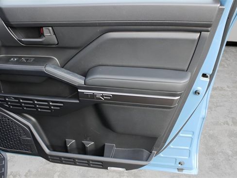 Used 2025 Toyota 4Runner TRD Off-Road Premium w/ Tow Technology Package image 25